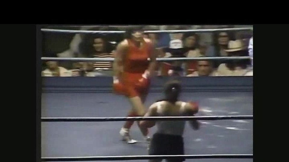Toni Rodriguez Vs Lilly Rodriguez 1970's Pro Boxing
